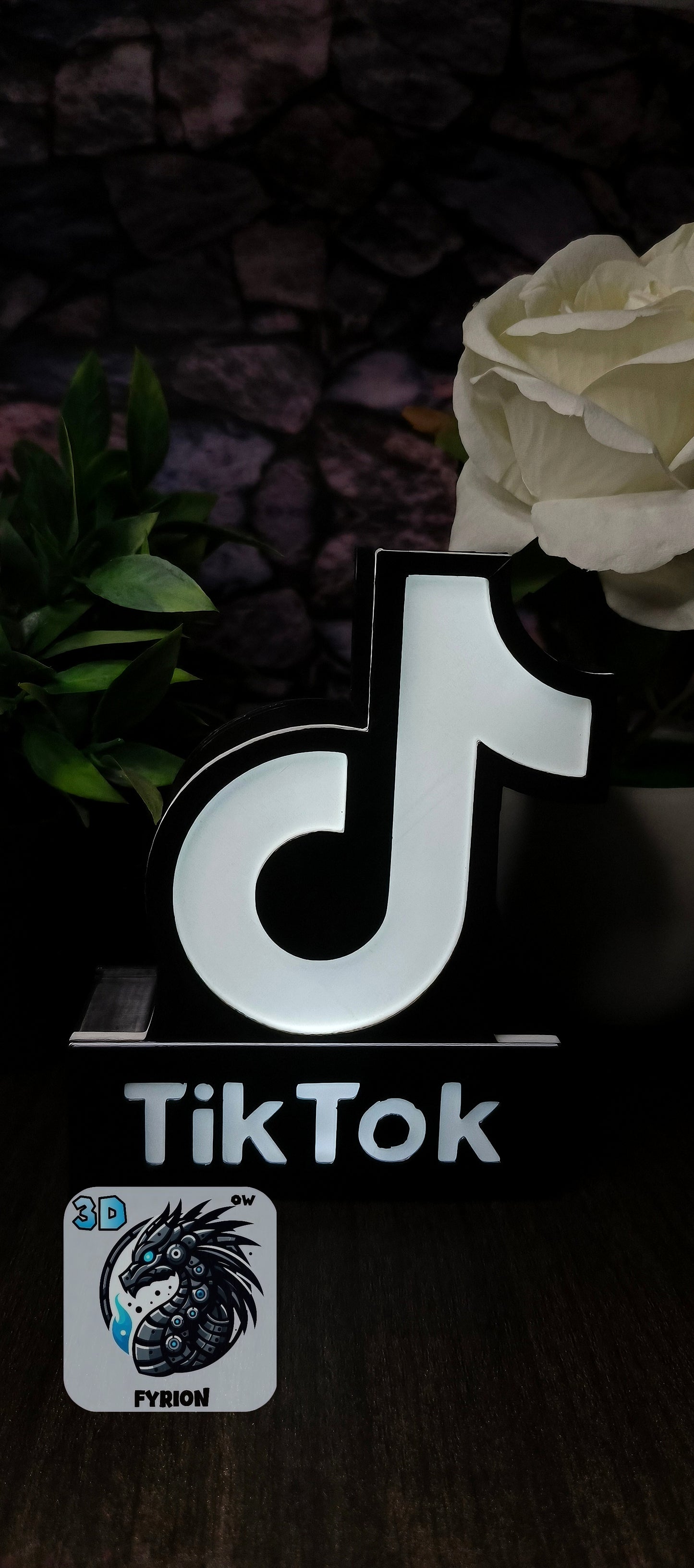 Lámpara TikTok